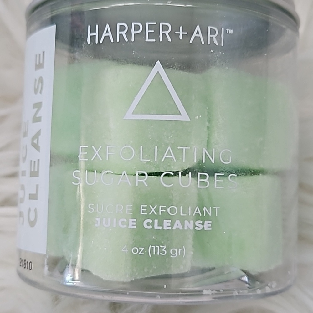 *PRICE DROP*
Harper + Ari Exfoliating Sugar Cubes Juice Cleanse